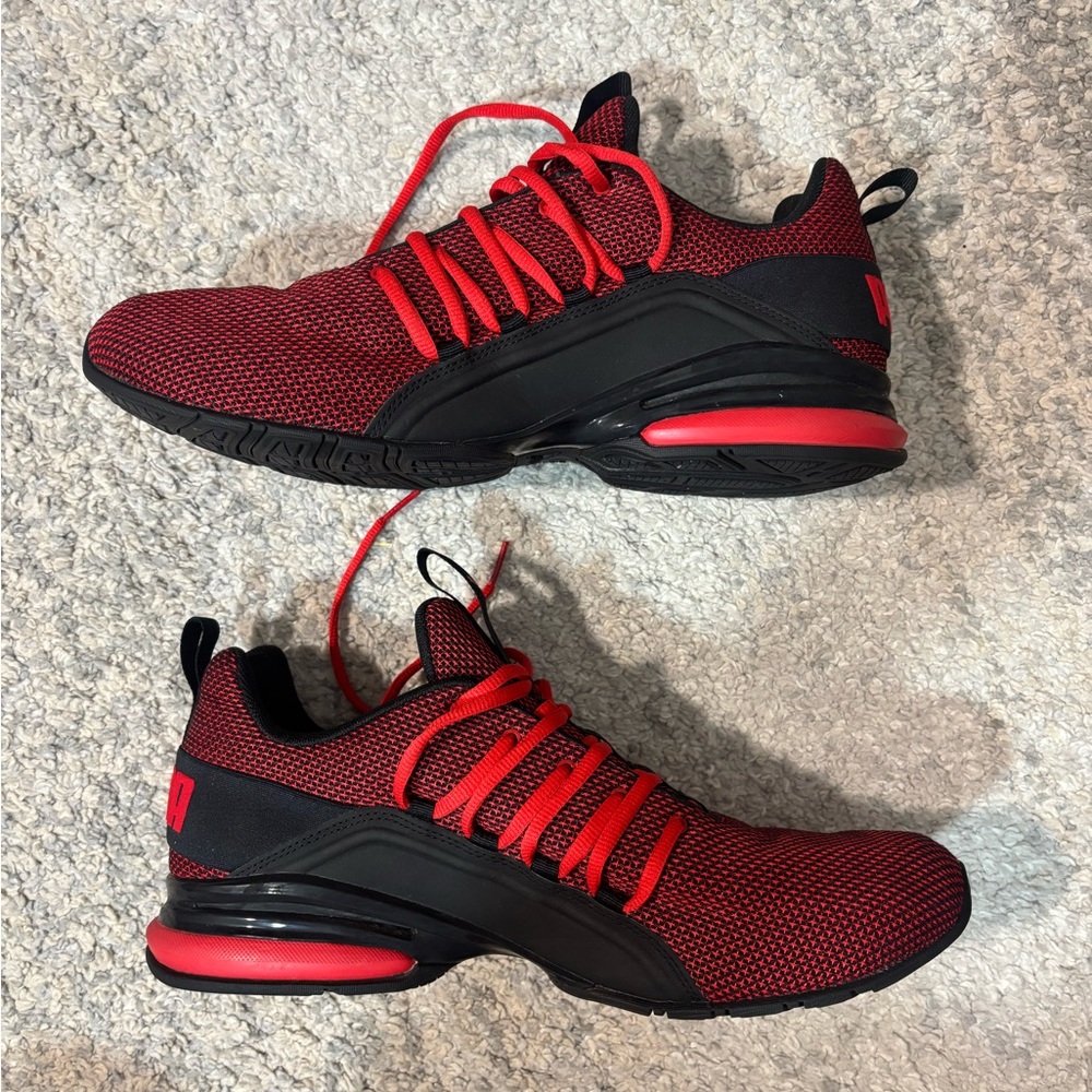 Puma Axelio Running Shoes